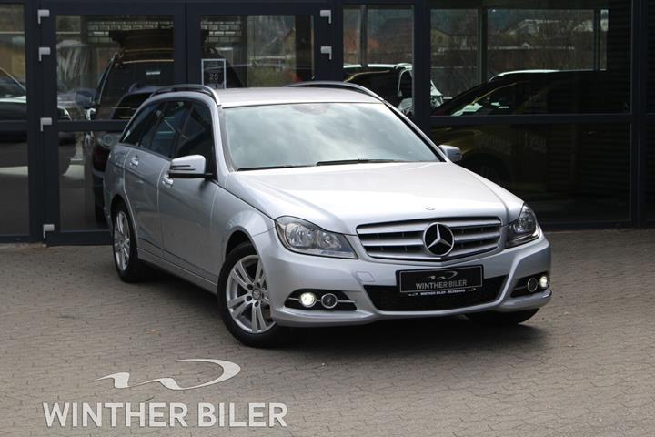 Grå Mercedes C200 fra 2014