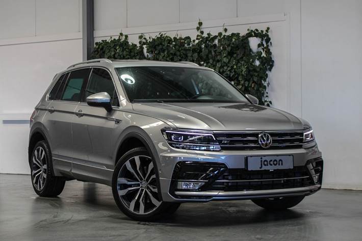 Grå VW Tiguan fra 2017