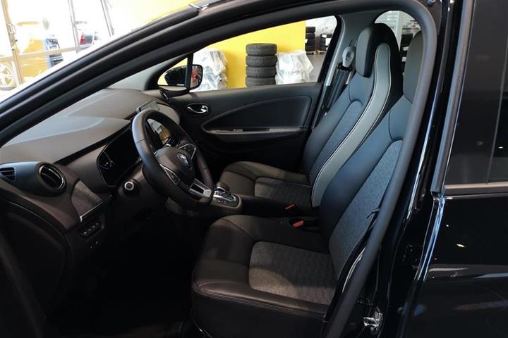 Sort Renault Zoe fra 2021