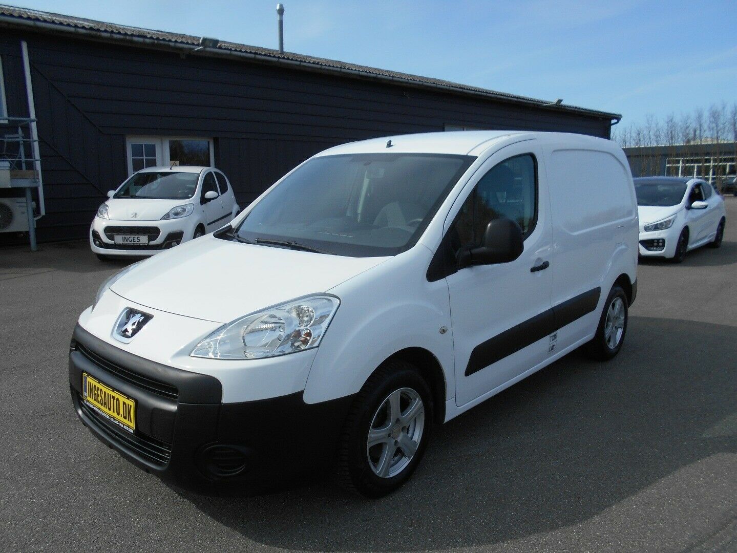 Hvid Peugeot Partner fra 2009