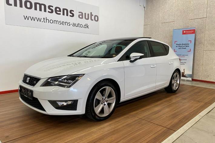 Hvid Seat Leon fra 2014