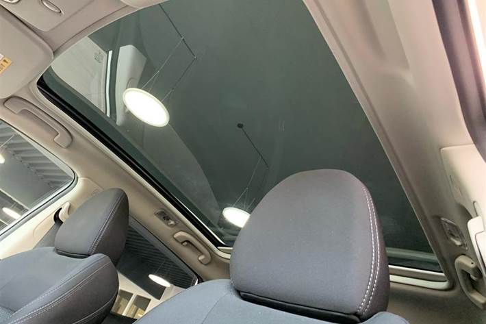 Hvid Nissan Qashqai fra 2018