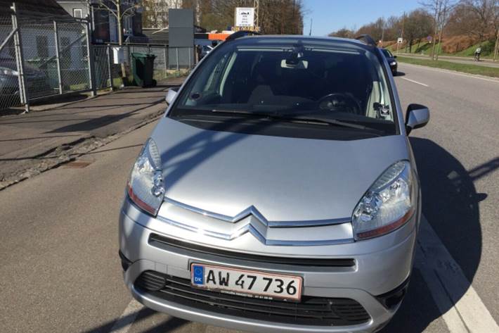 Grå Citroën Grand C4 Picasso fra 2007