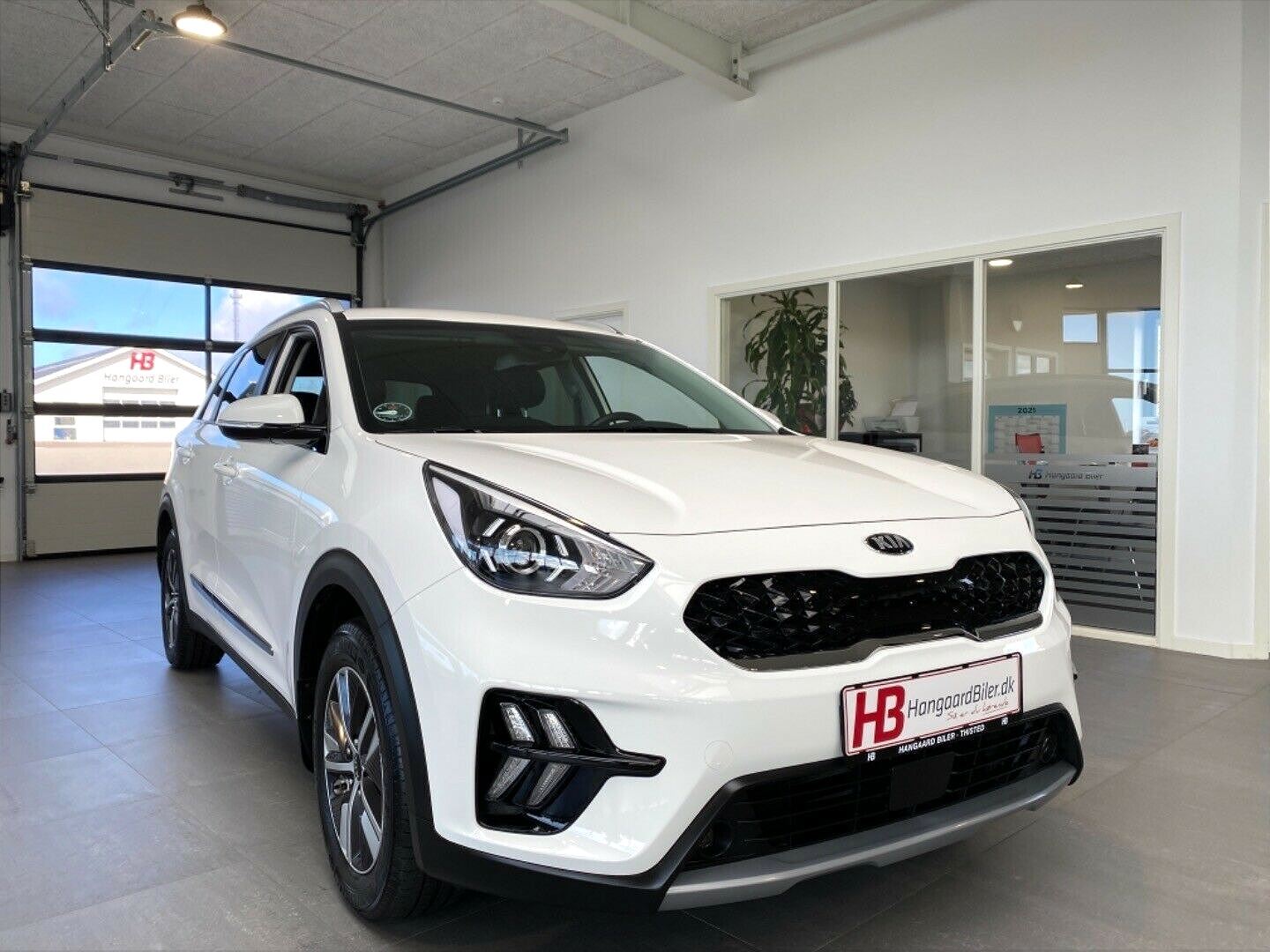 Hvid Kia Niro fra 2020