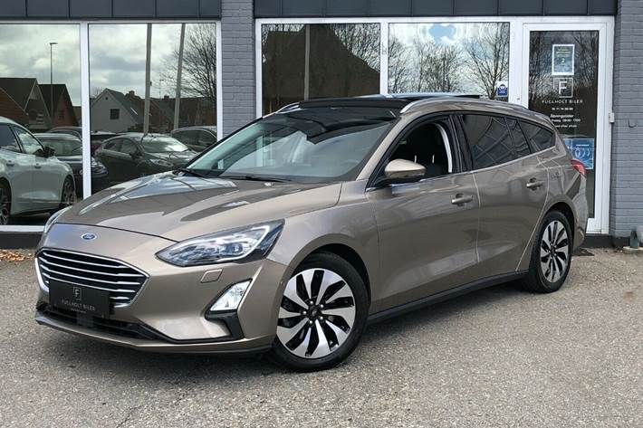 Grå Ford Focus fra 2019