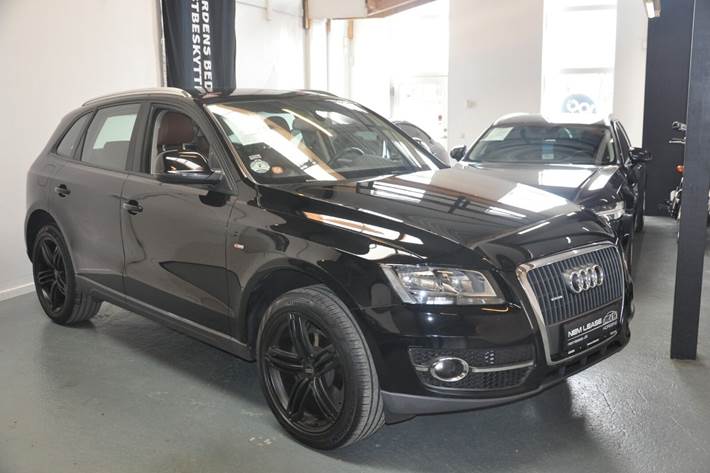 Sort Audi Q5 fra 2012