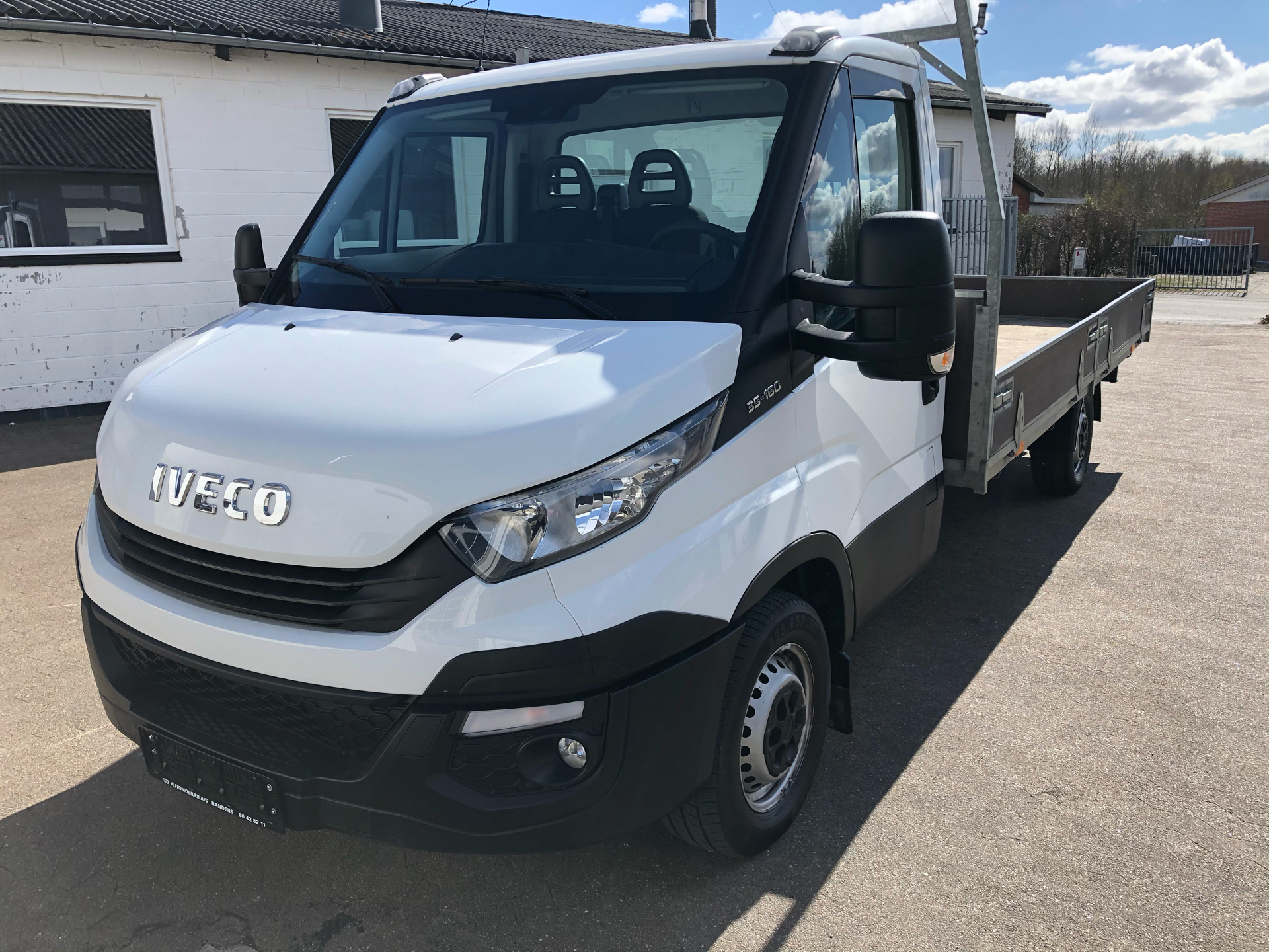 Hvid Iveco Daily fra 2017