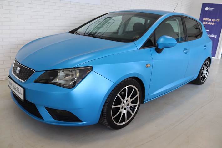 Blå Seat Ibiza fra 2013