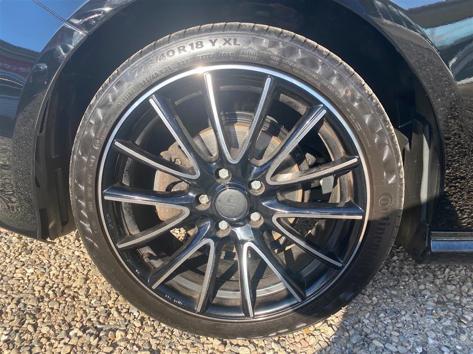 Sort Mercedes A180 d fra 2016