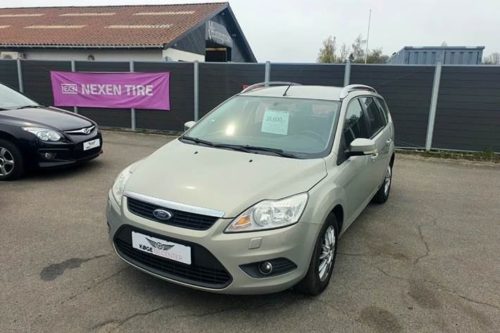 Grøn Ford Focus fra 2010