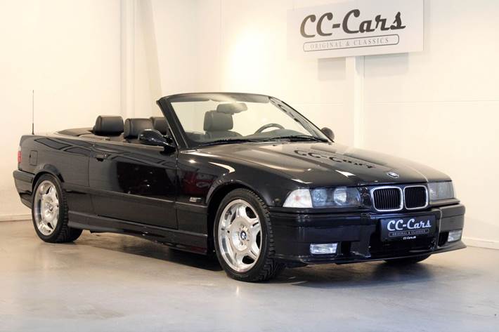 Grå BMW M3 fra 1994