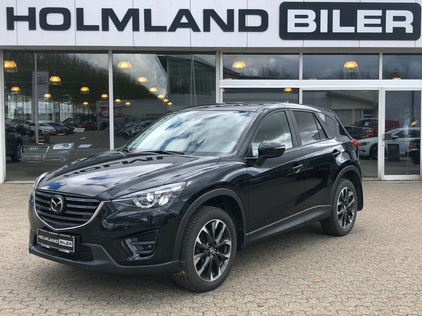 Grå Mazda CX-5 fra 2015