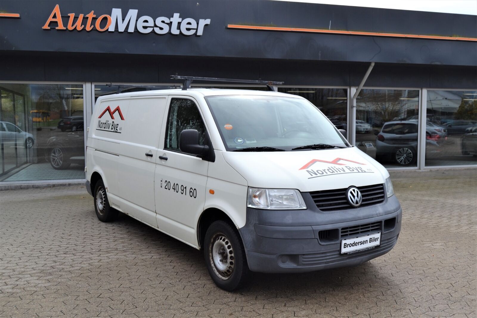 Hvid VW Transporter fra 2007