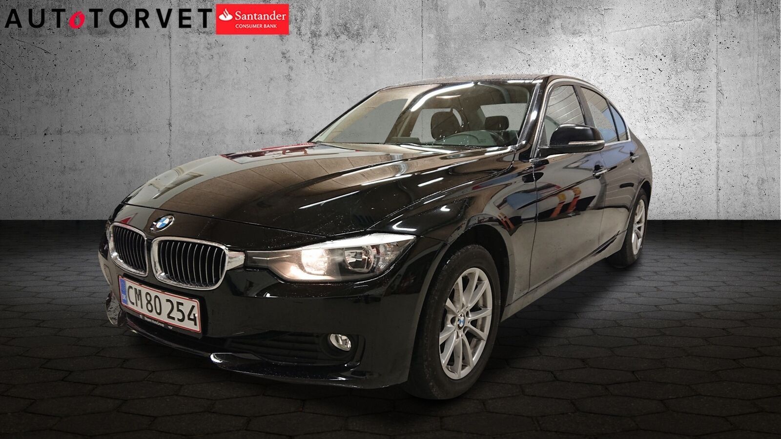 Grå BMW 320d fra 2015