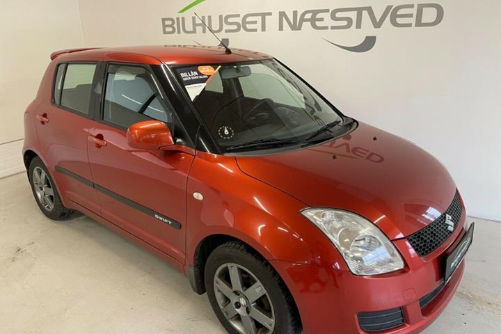 Brun Suzuki Swift fra 2008
