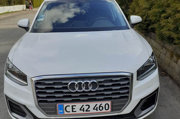 Hvid Audi Q2 fra 2018