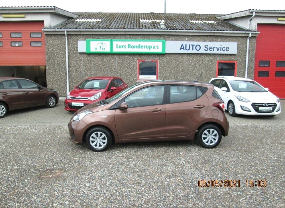 Bronze Hyundai i10 fra 2017