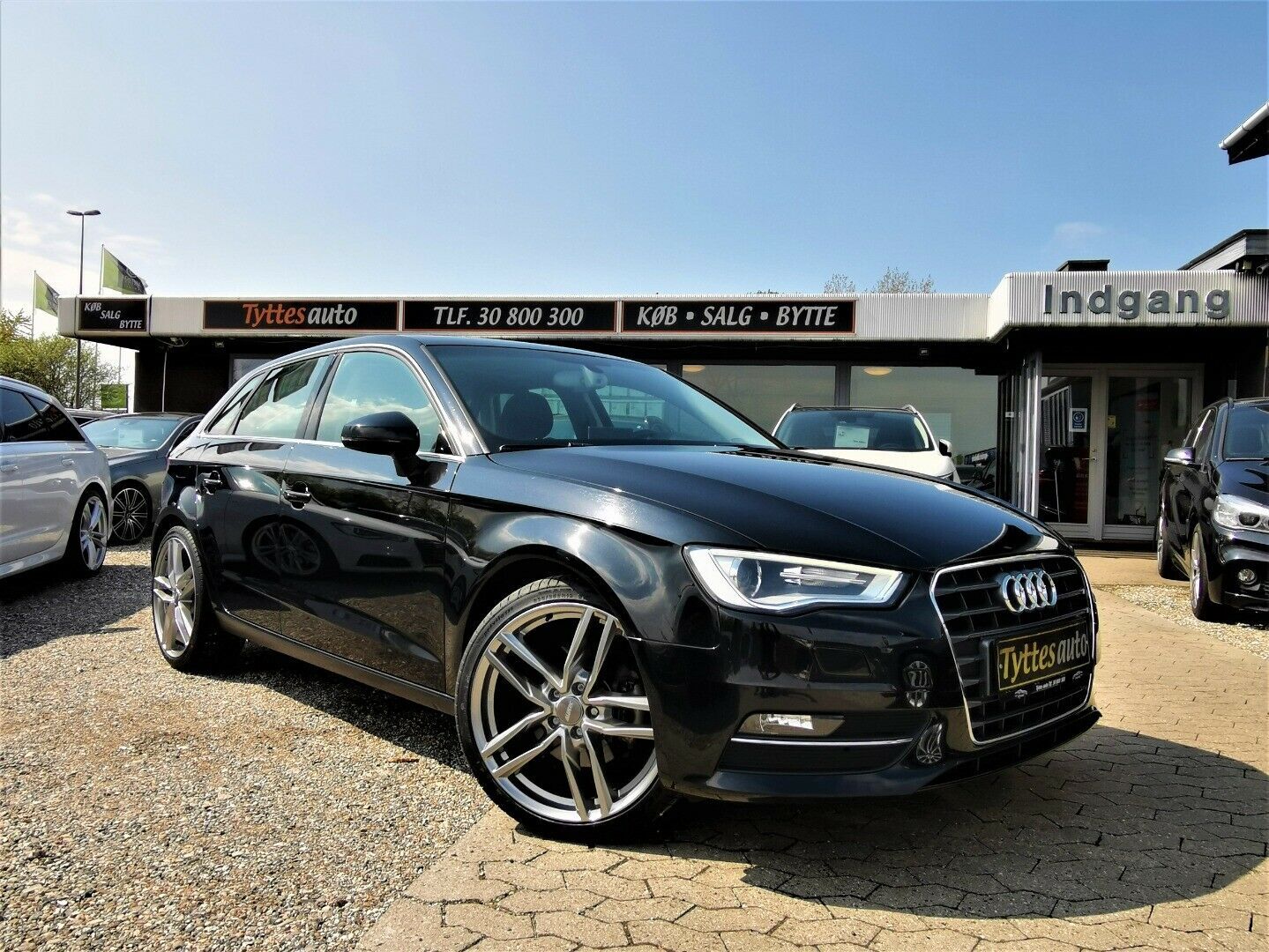 Grå Audi A3 fra 2014