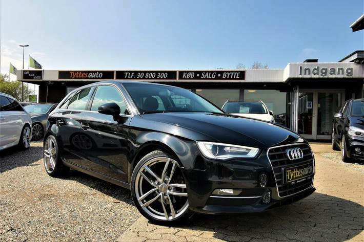 Grå Audi A3 fra 2014