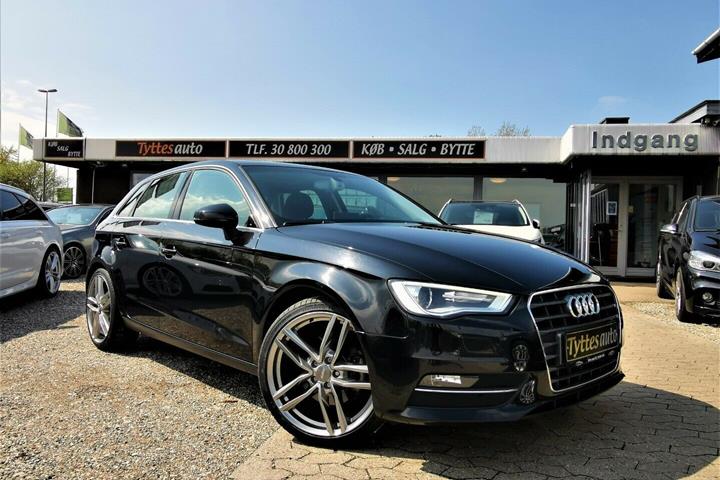 Grå Audi A3 fra 2014