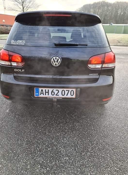 Sort VW Golf VI fra 2012