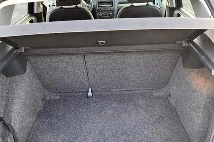 Sort VW Golf VI fra 2012