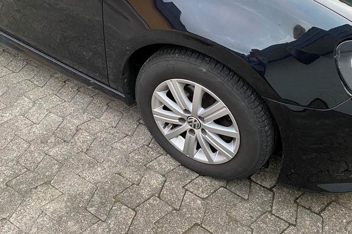 Sort VW Golf VI fra 2012