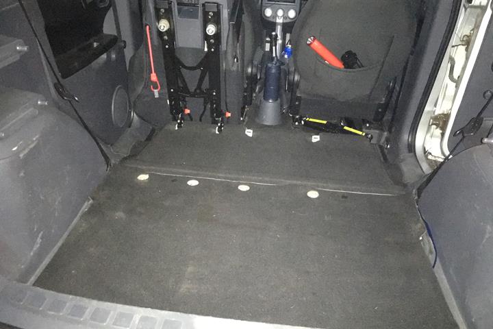 Grå Mitsubishi Colt fra 2008