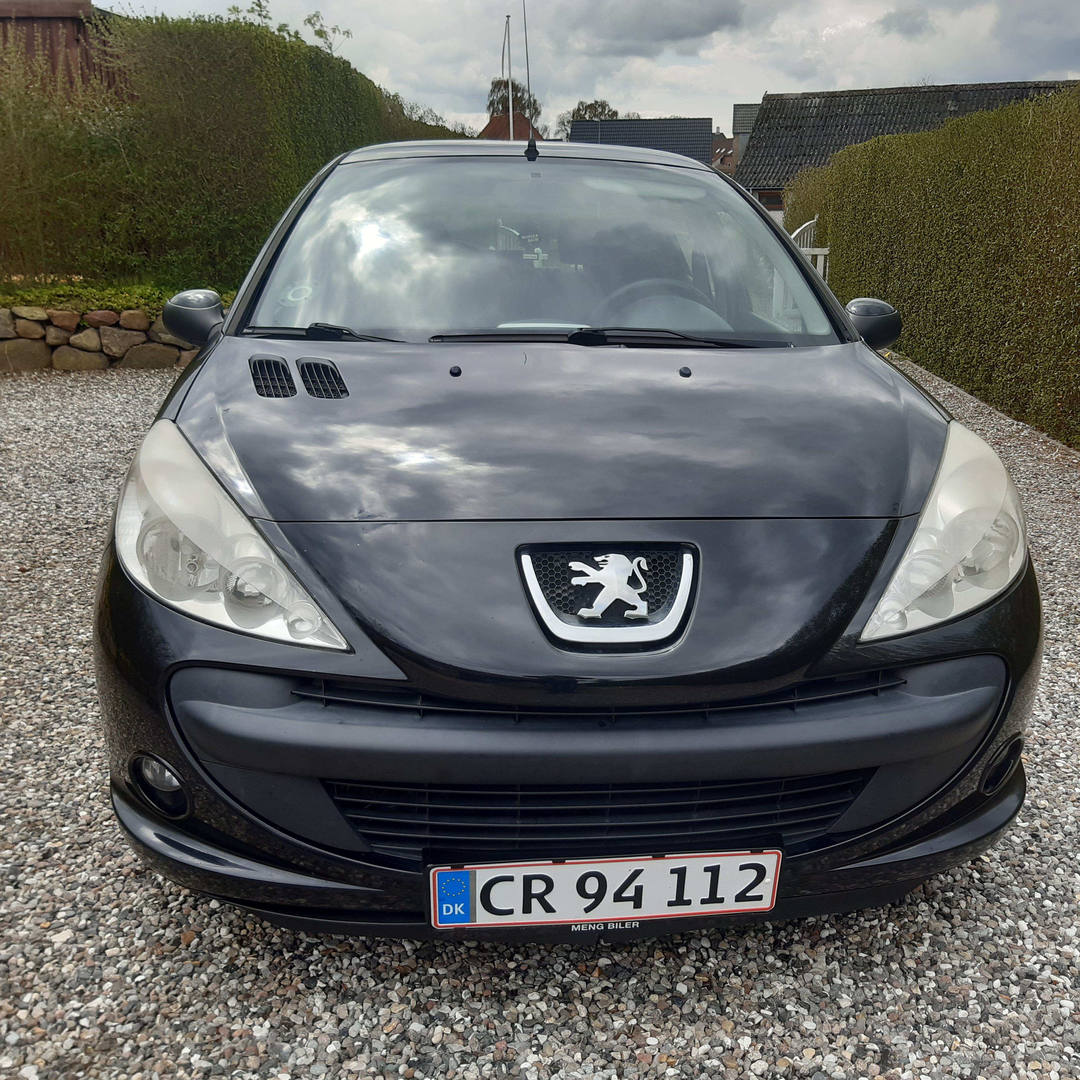 Sort Peugeot 206+ fra 2010