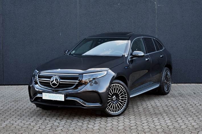 Grå Mercedes EQC400 fra 2021