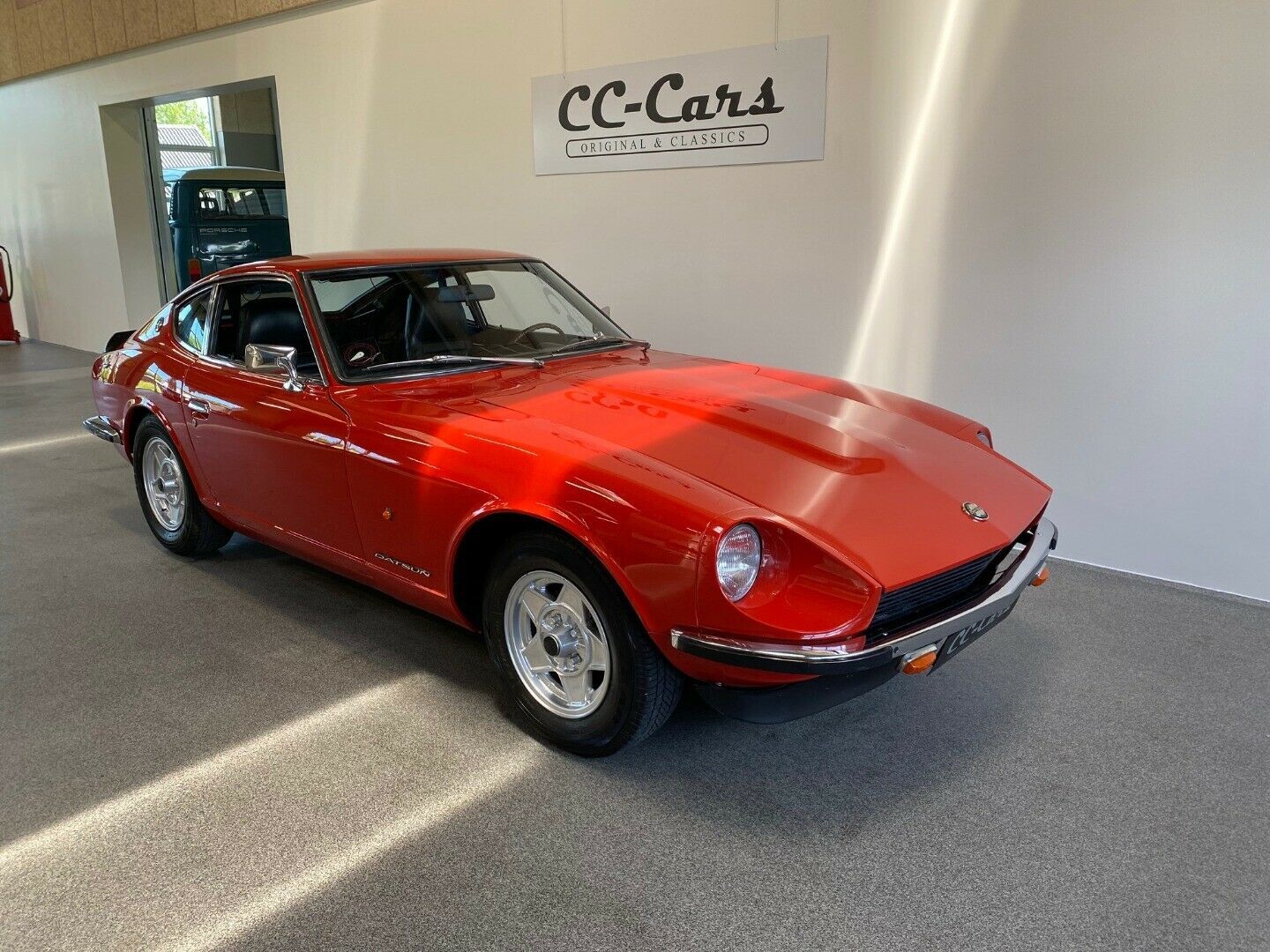 Rød Datsun 240Z fra 1972