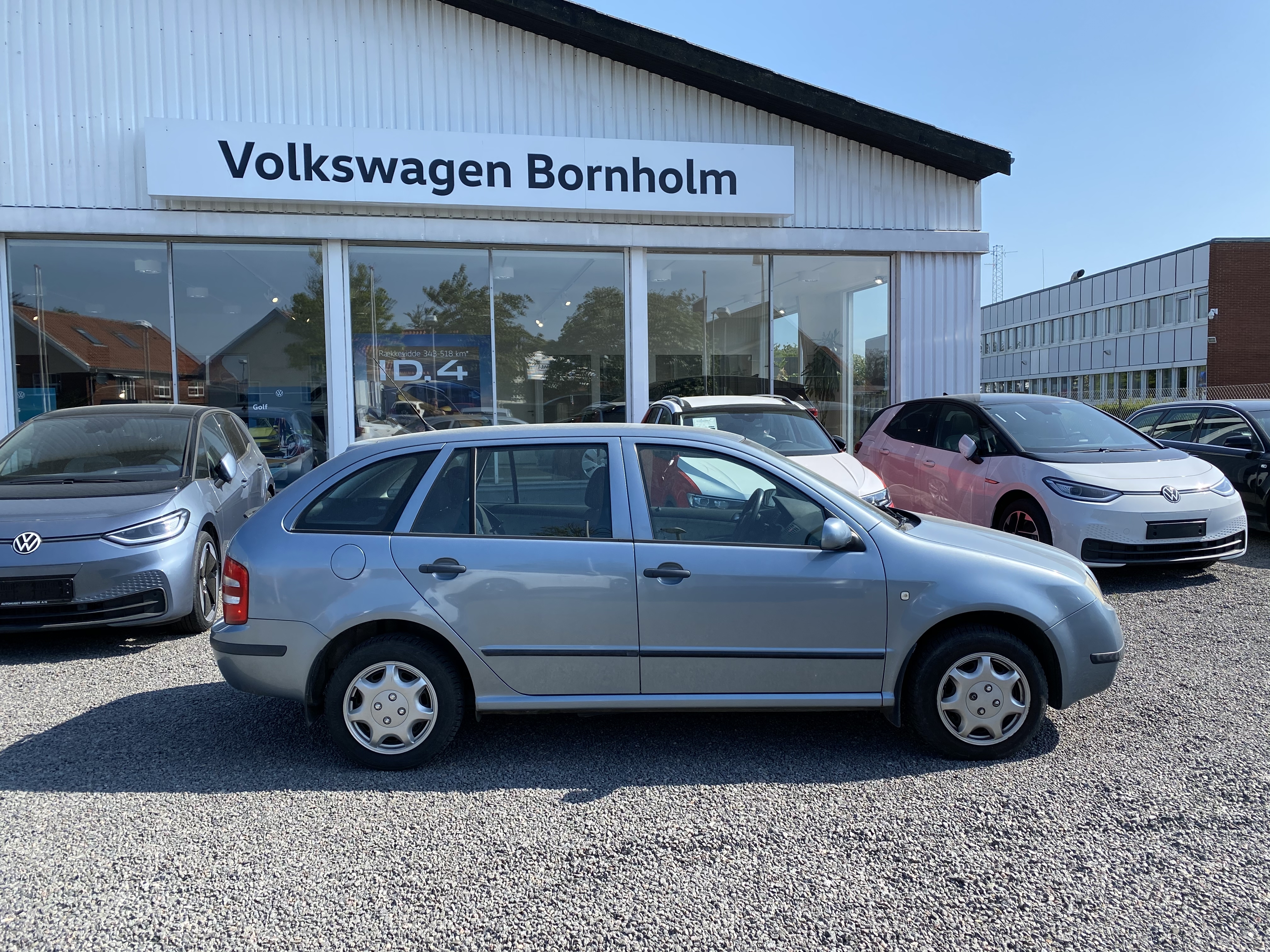 Blå Skoda Fabia fra 2003