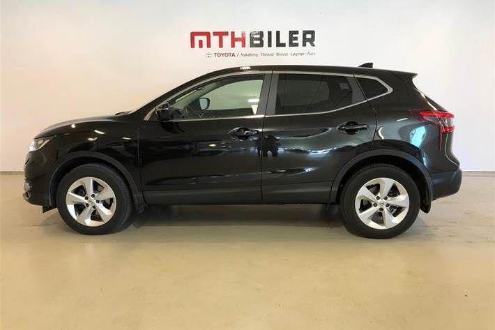 Sort Nissan Qashqai fra 2018