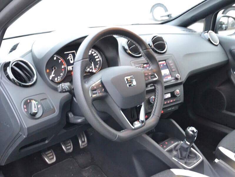 Grå Seat Ibiza fra 2017