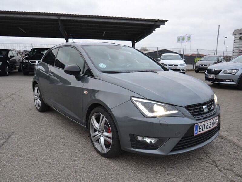 Grå Seat Ibiza fra 2017