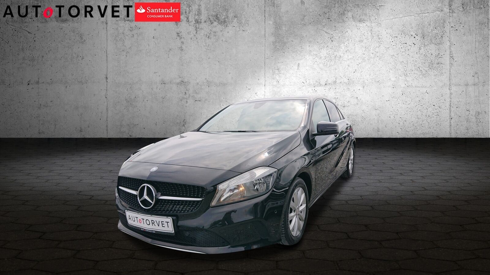 Sort Mercedes A200 d fra 2016
