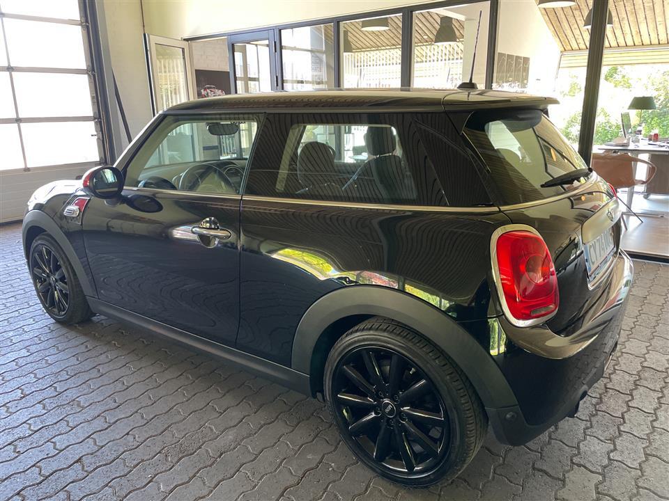Sort Mini Cooper fra 2015