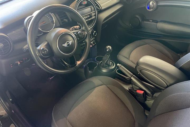 Sort Mini Cooper fra 2015