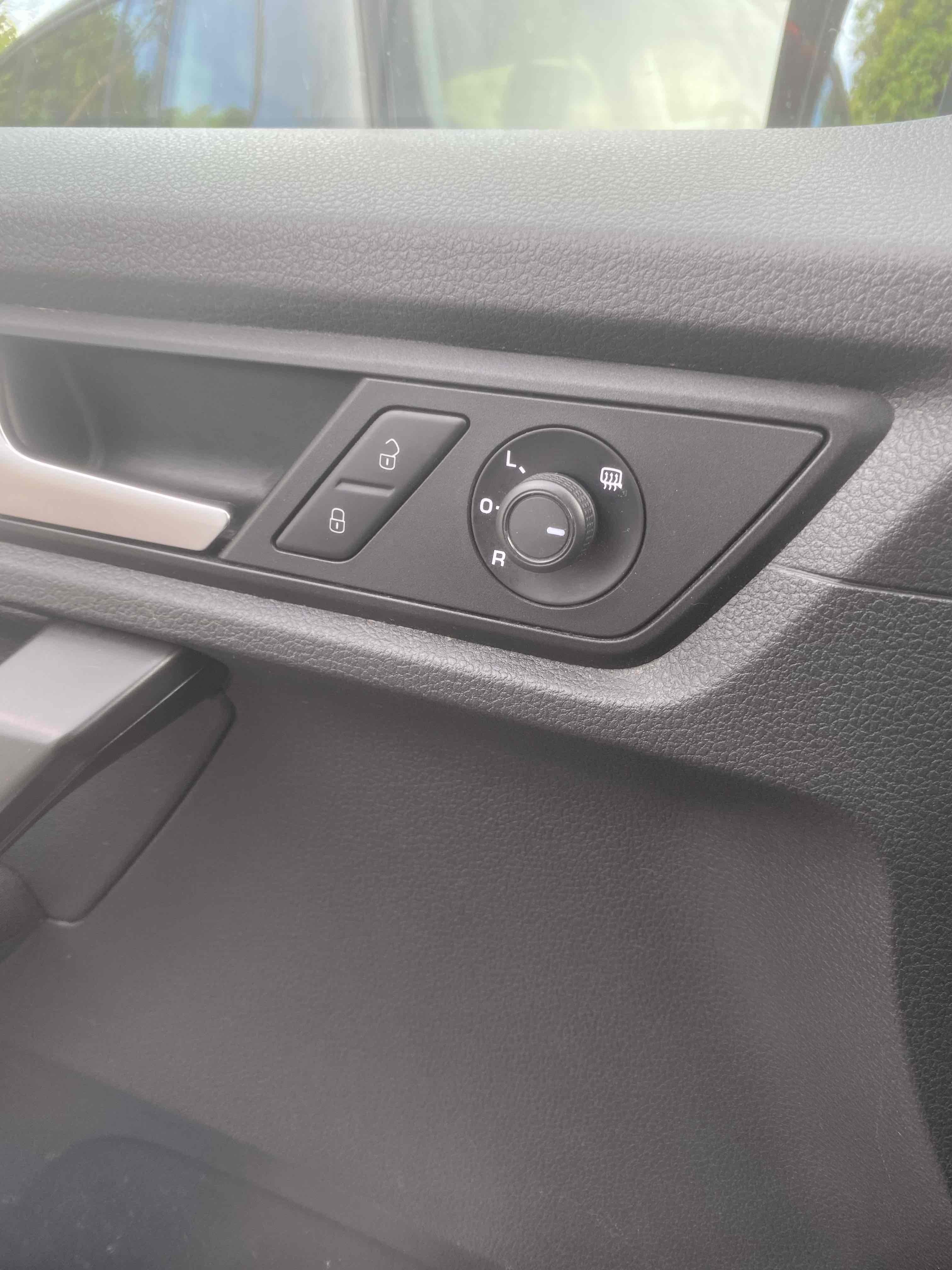 Hvid VW Caddy Maxi fra 2017