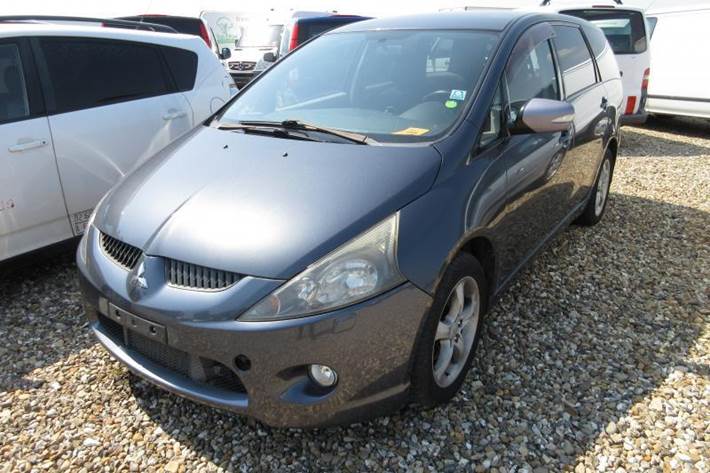 undefined Mitsubishi Grandis fra 2009