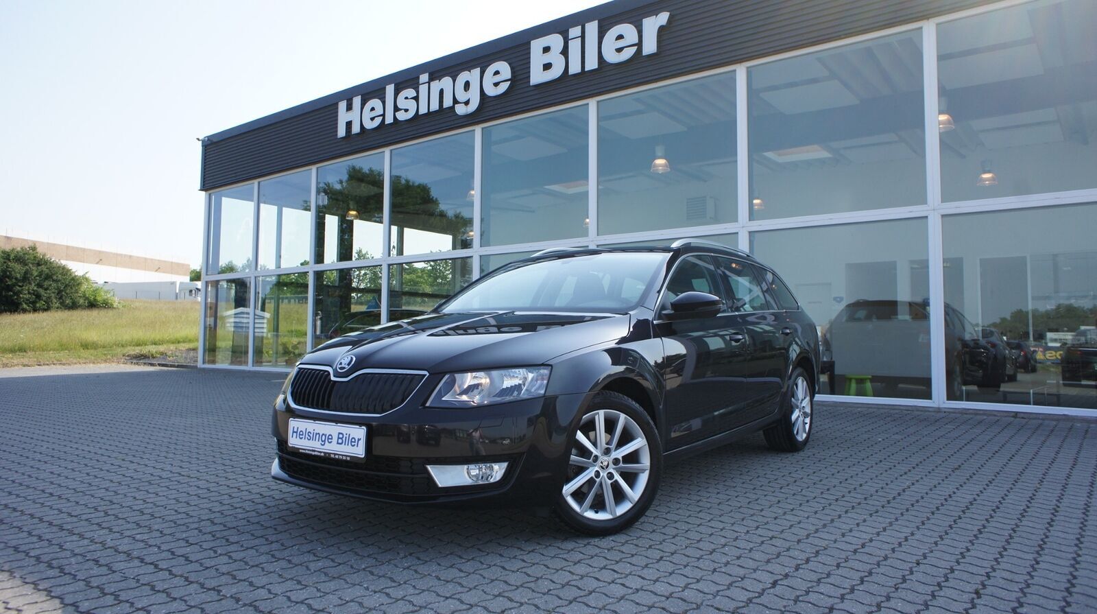 Grå Skoda Octavia fra 2015