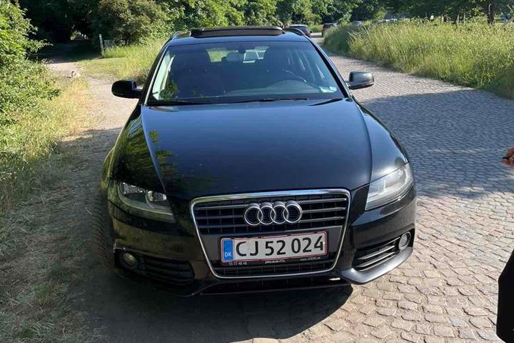 Sort Audi A4 fra 2010