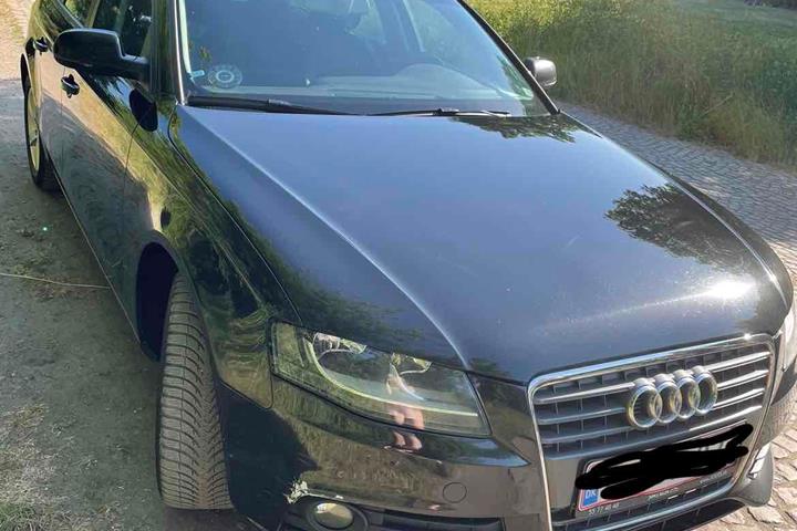 Sort Audi A4 fra 2010