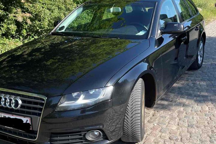 Sort Audi A4 fra 2010