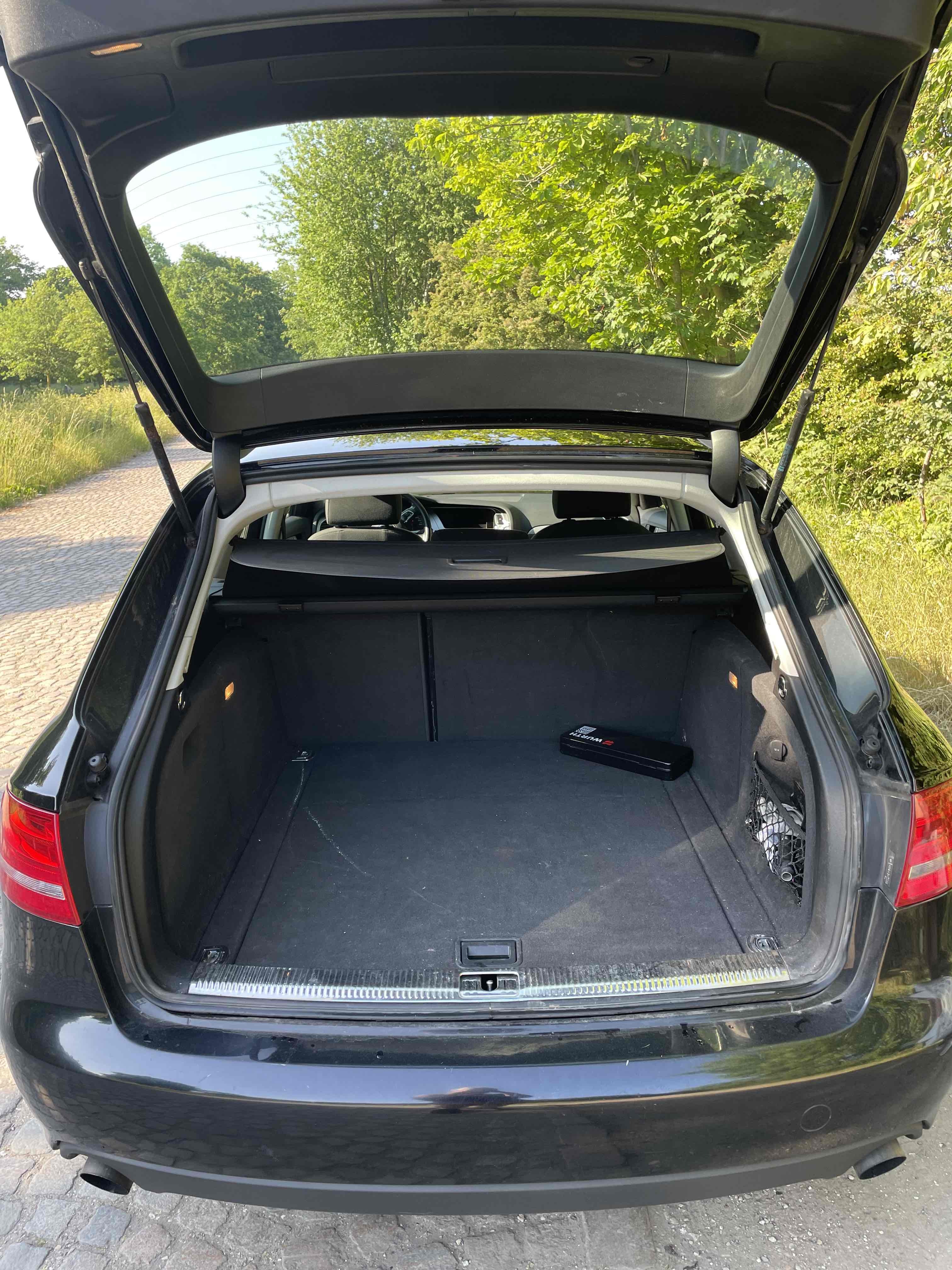 Sort Audi A4 fra 2010