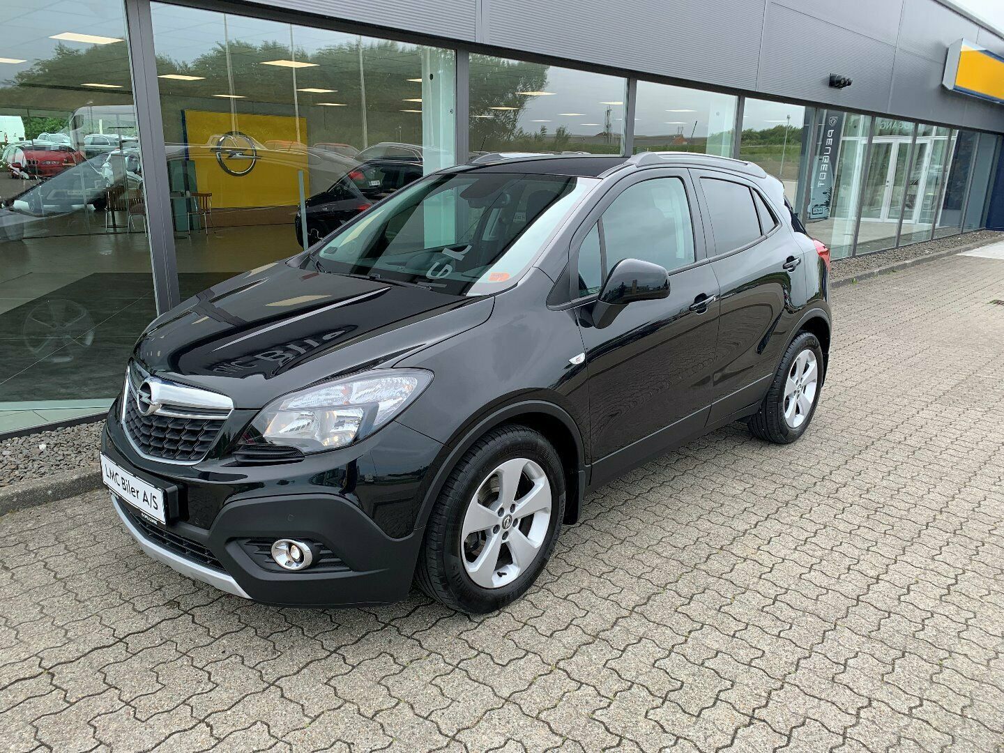 Grå Opel Mokka fra 2016