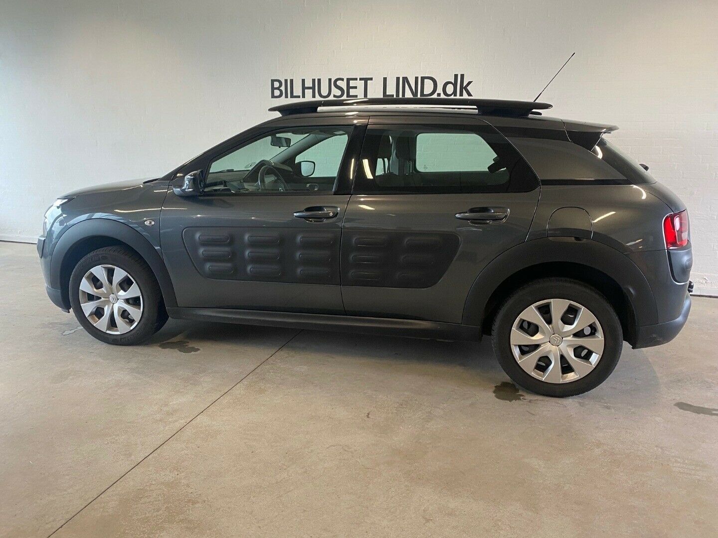 Grå Citroën C4 Cactus fra 2015