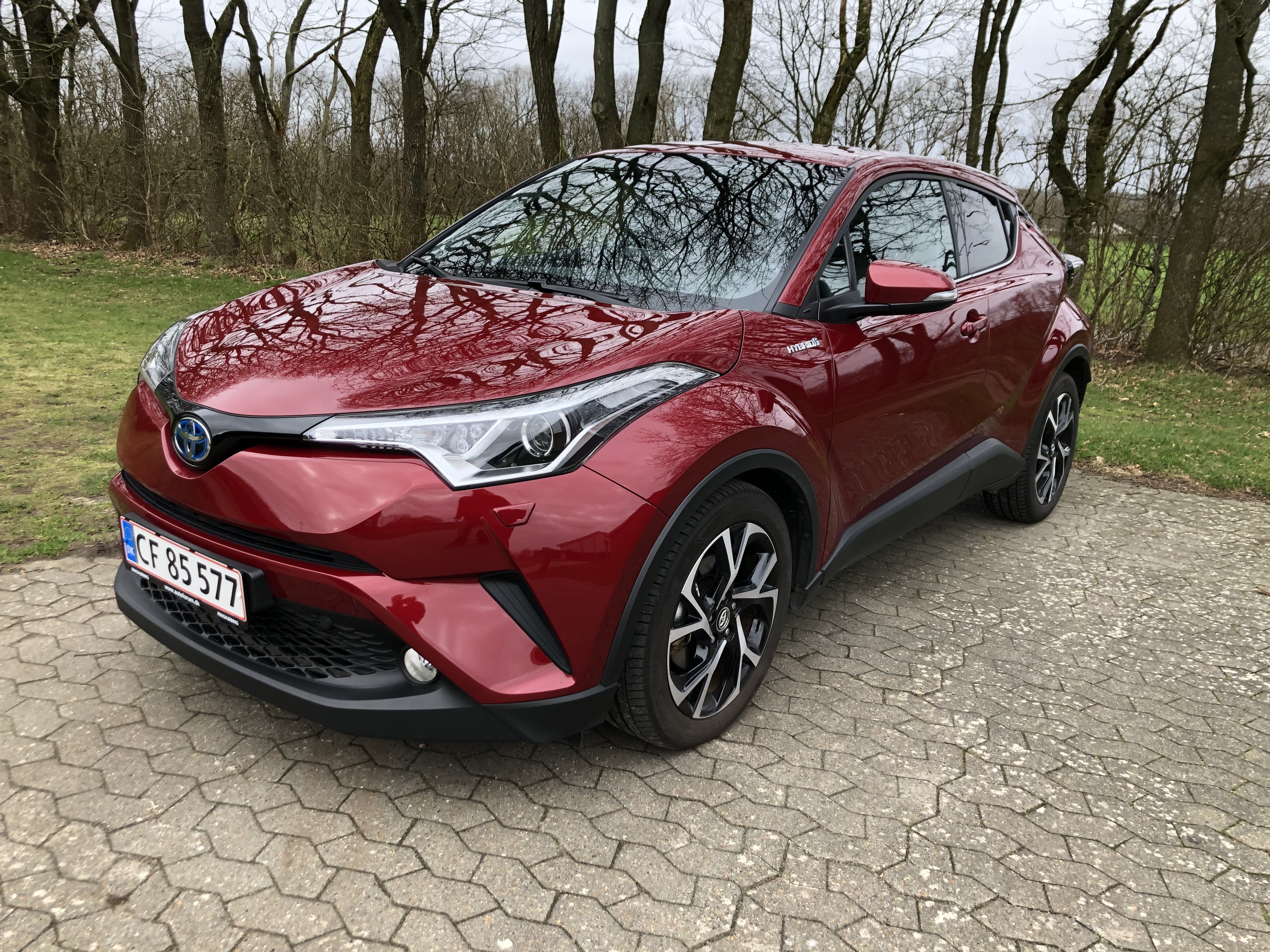 Rød Toyota Toyota fra 2019