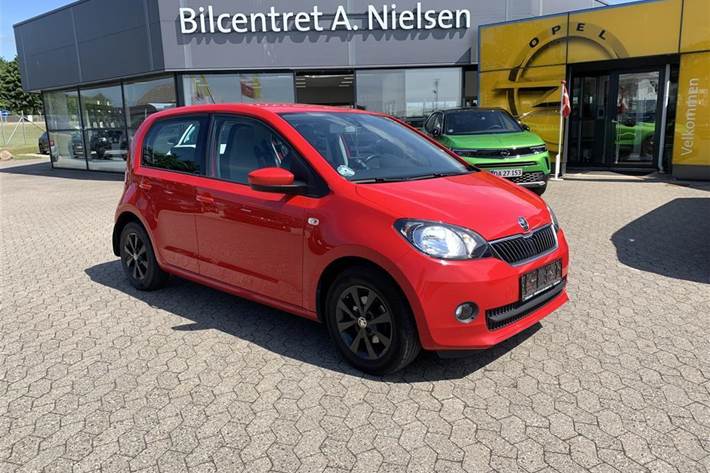 Rød Skoda Citigo fra 2014