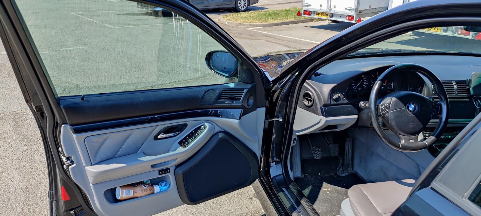 undefined BMW 530 fra 2000